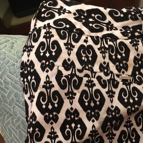 Black House White Market Dress Shorts - Picture 3 of 3